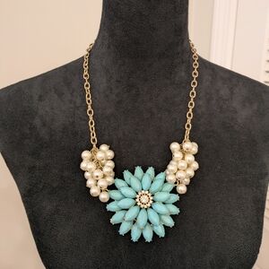 Big Flower Necklace 12"